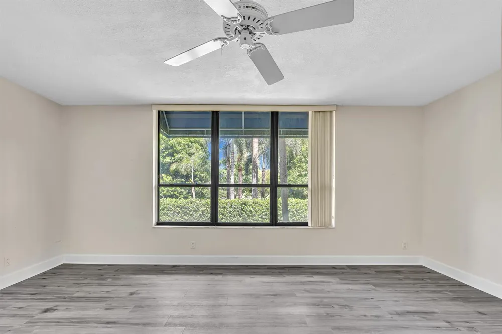 7564 REGENCY LAKE DRIVE #202 Boca Raton, FL 33433