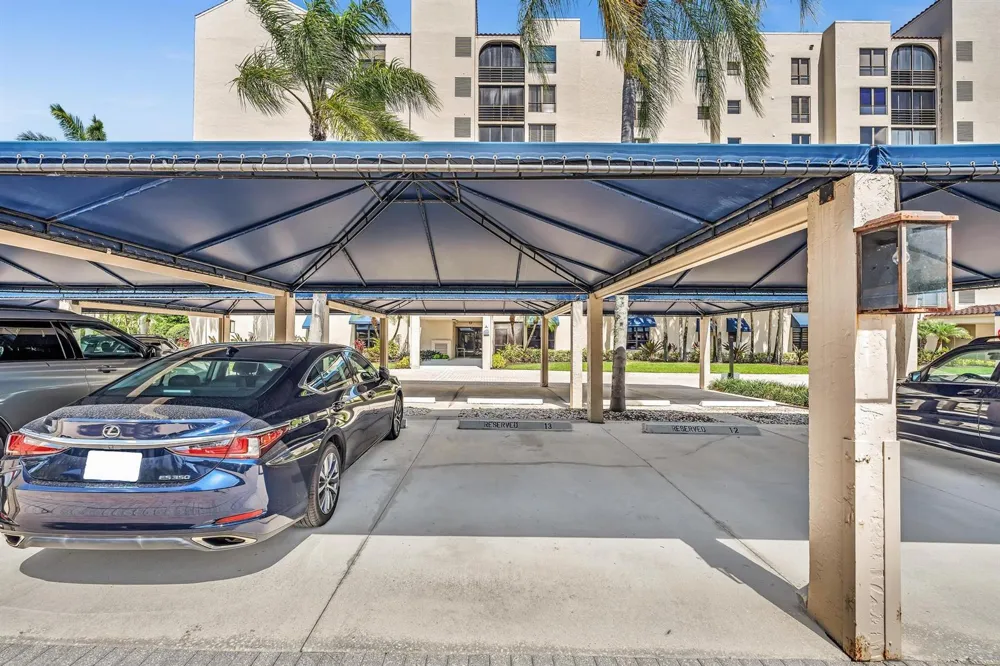 7564 REGENCY LAKE DRIVE #202 Boca Raton, FL 33433