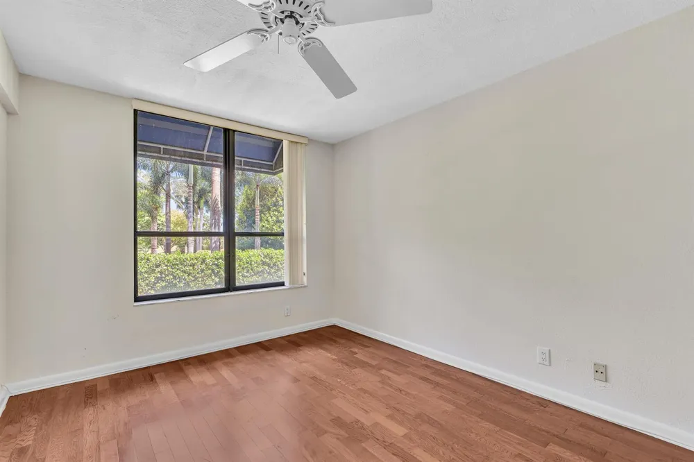 7564 REGENCY LAKE DRIVE #202 Boca Raton, FL 33433