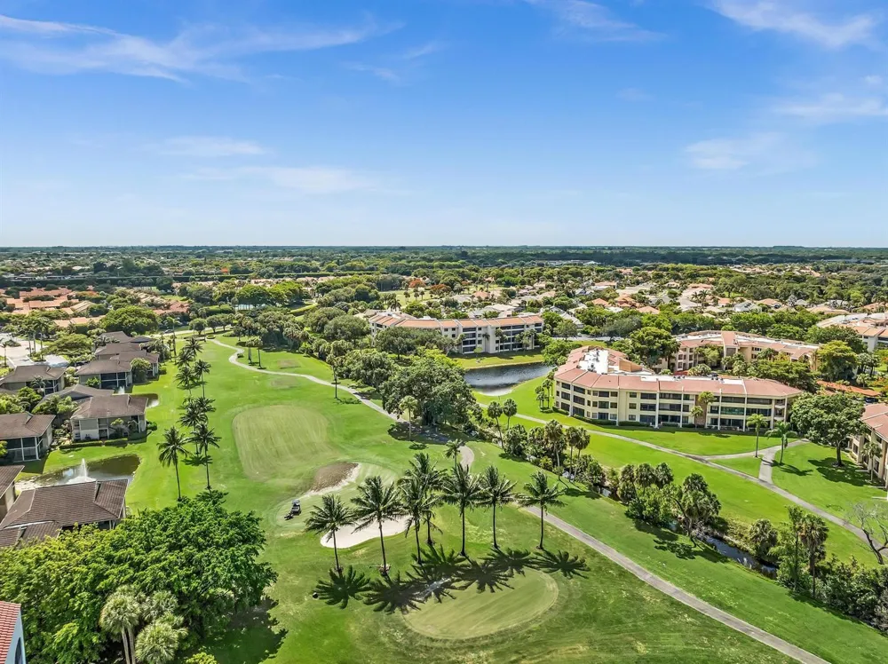 7564 REGENCY LAKE DRIVE #202 Boca Raton, FL 33433