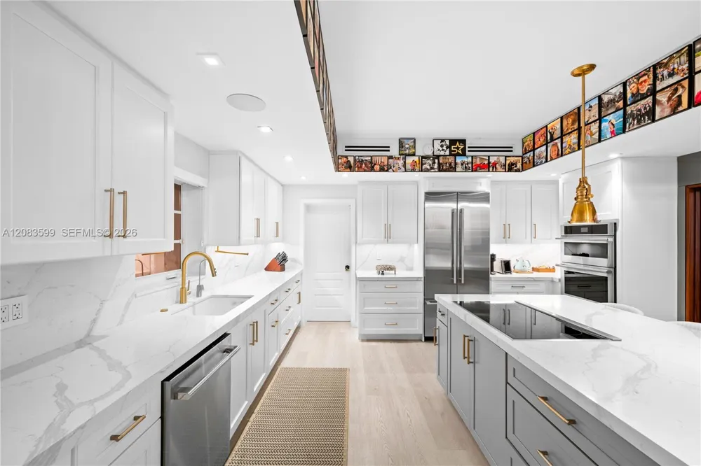 238 E San Marino Dr Miami Beach, FL 33139