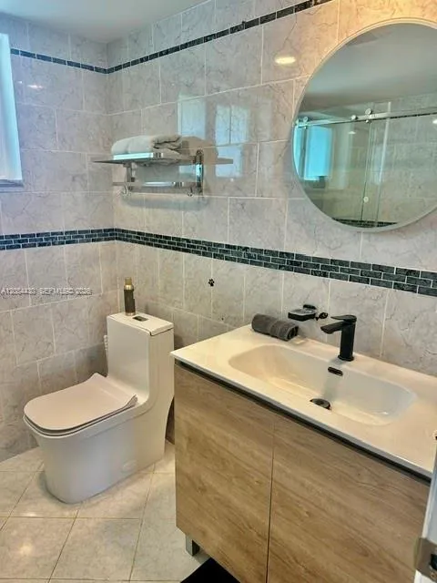 18901 NE 14th Ave #104 Miami, FL 33179