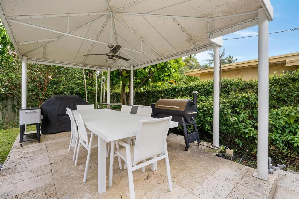 2012 NE 31ST AVENUE Fort Lauderdale, FL 33305