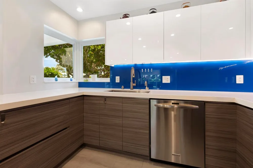 2012 NE 31ST AVENUE Fort Lauderdale, FL 33305