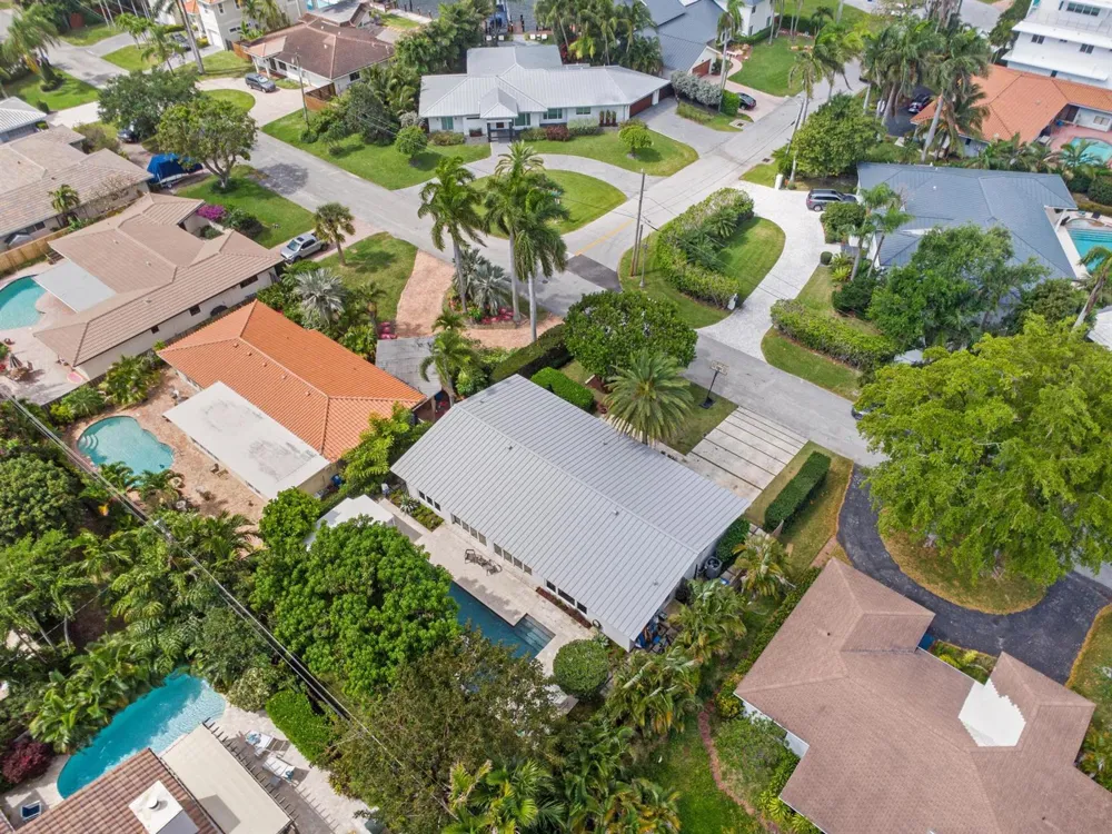 2012 NE 31ST AVENUE Fort Lauderdale, FL 33305