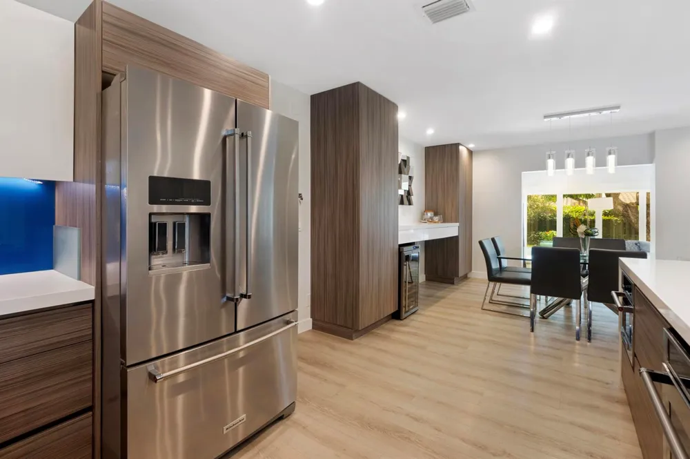 2012 NE 31ST AVENUE Fort Lauderdale, FL 33305