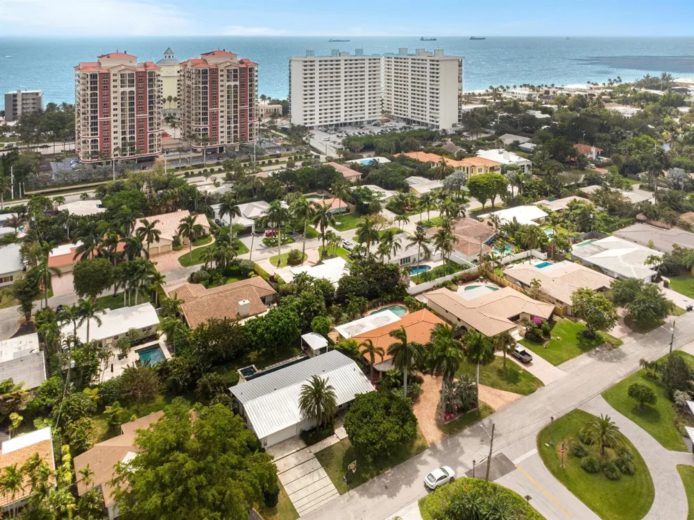 2012 NE 31ST AVENUE Fort Lauderdale, FL 33305