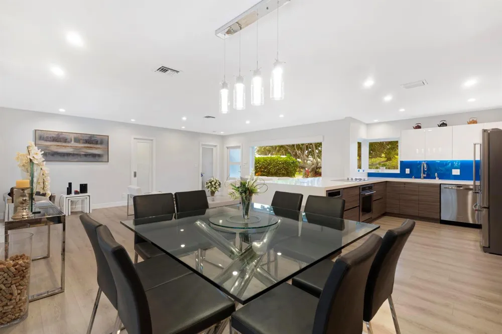 2012 NE 31ST AVENUE Fort Lauderdale, FL 33305