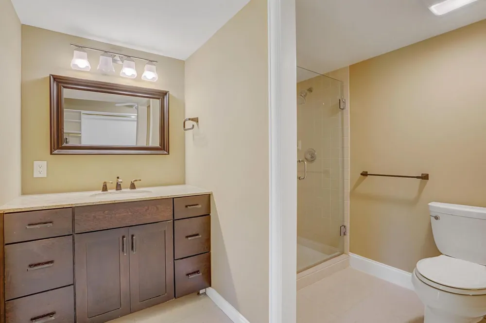 6073 BALBOA CIRCLE #105 Boca Raton, FL 33433