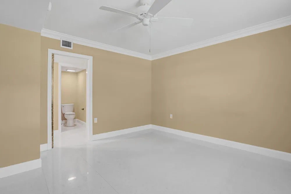 6073 BALBOA CIRCLE #105 Boca Raton, FL 33433
