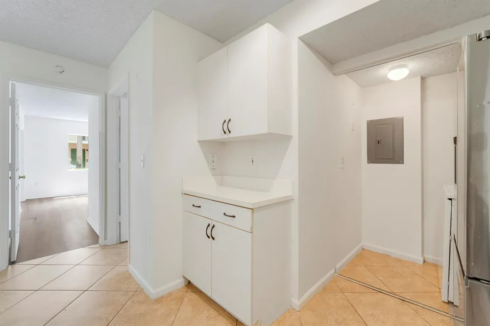 278 VILLAGE BOULEVARD #8106 Tequesta, FL 33469