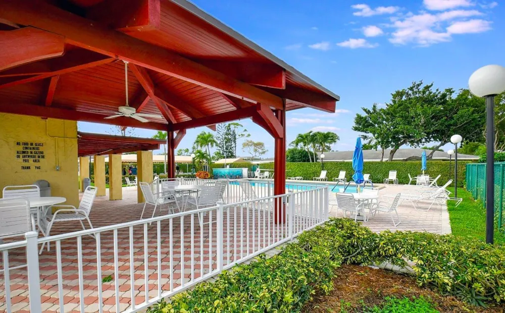 1140 MAHOGANY WAY #204 Delray Beach, FL 33445