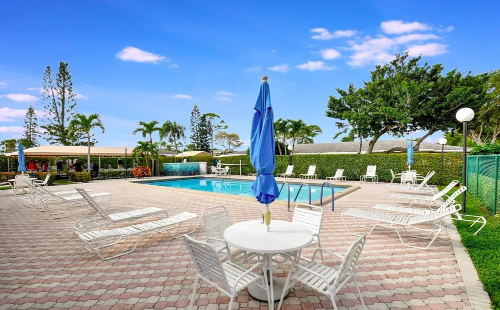 1140 MAHOGANY WAY #204 Delray Beach, FL 33445