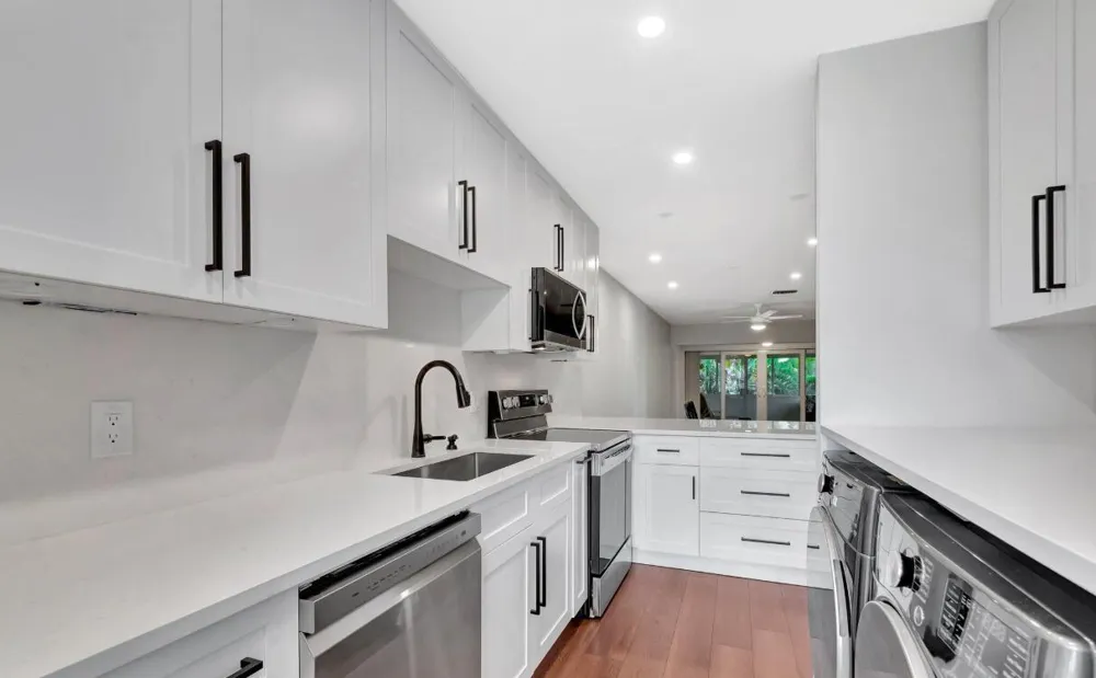 1140 MAHOGANY WAY #204 Delray Beach, FL 33445