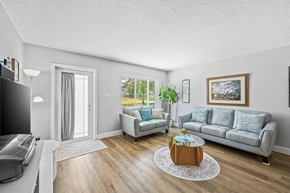 5711 NW 84th Terrace Tamarac, FL 33321