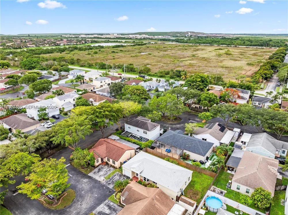 22316 SW 99th Ave Cutler Bay, FL 33190