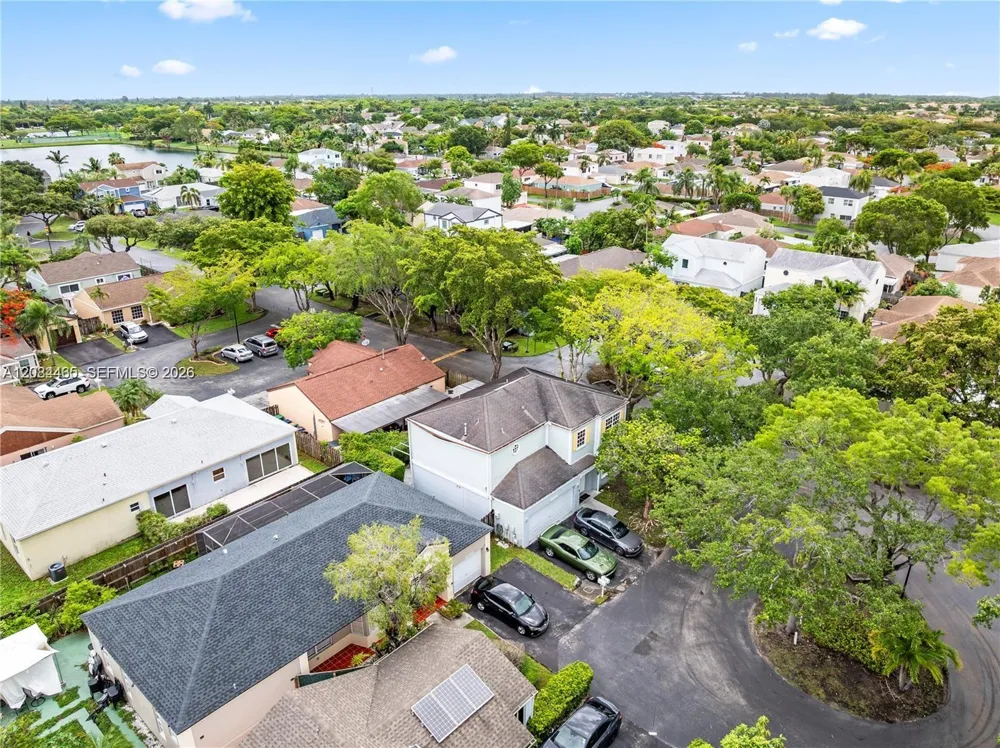 22316 SW 99th Ave Cutler Bay, FL 33190