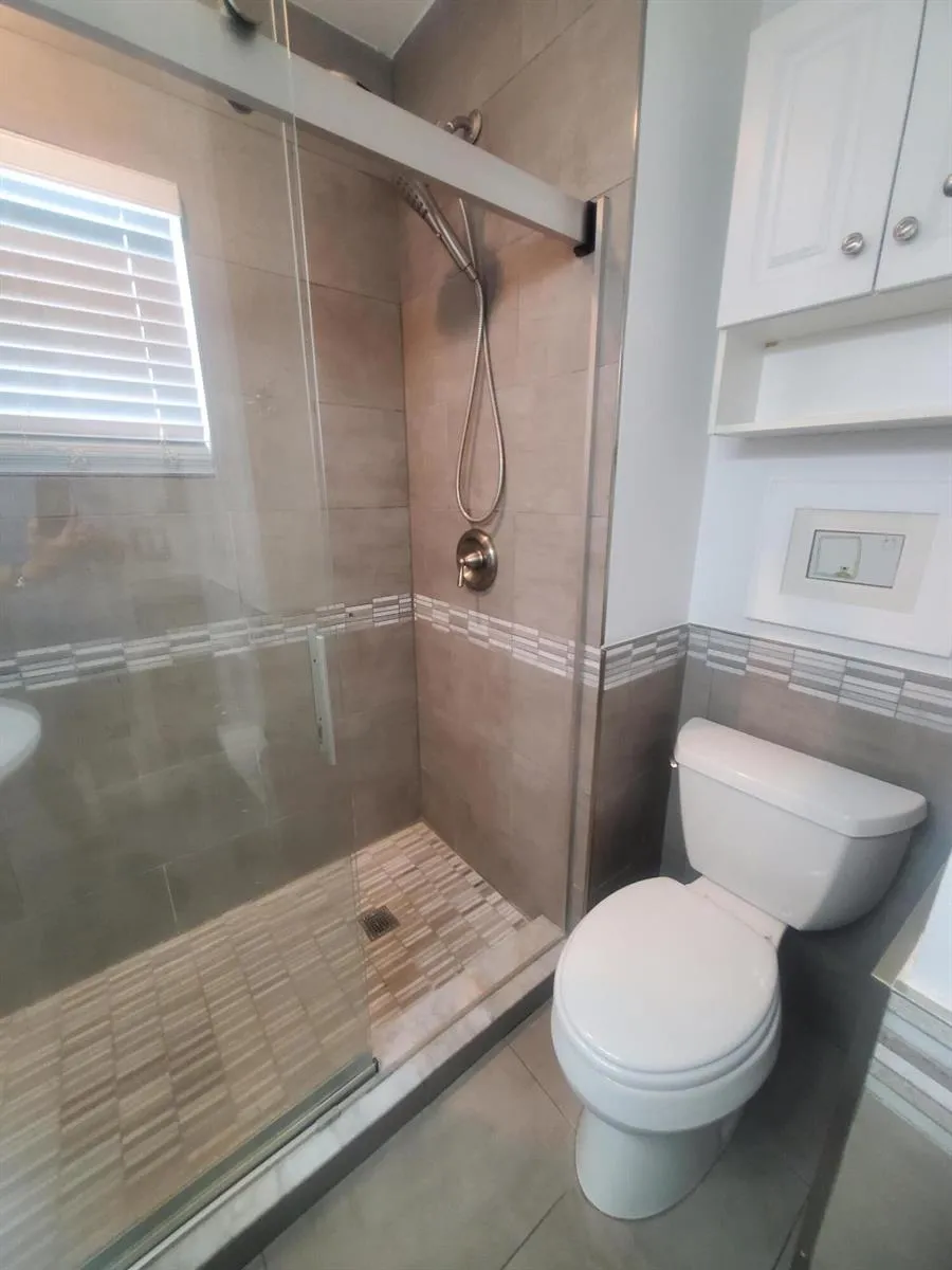 1225 Hillsboro Mile #T1 Hillsboro Beach, FL 33062