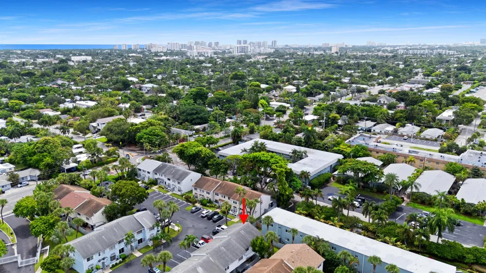 1843 NE 15TH AVENUE Fort Lauderdale, FL 33305