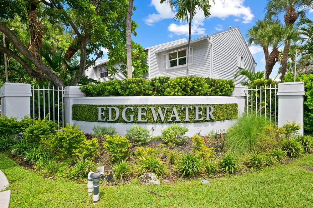 1843 NE 15TH AVENUE Fort Lauderdale, FL 33305