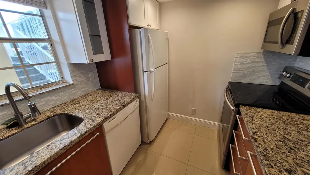 6283 La Costa Drive #F Boca Raton, FL 33433