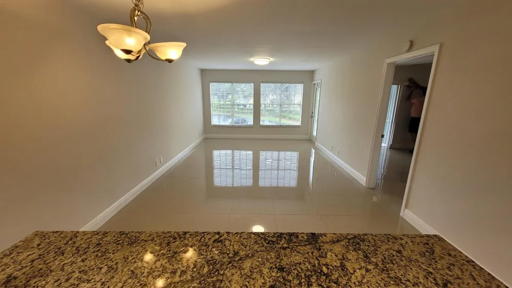6283 La Costa Drive #F Boca Raton, FL 33433