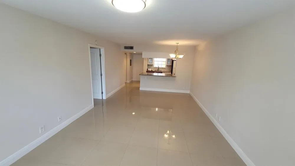 6283 La Costa Drive #F Boca Raton, FL 33433