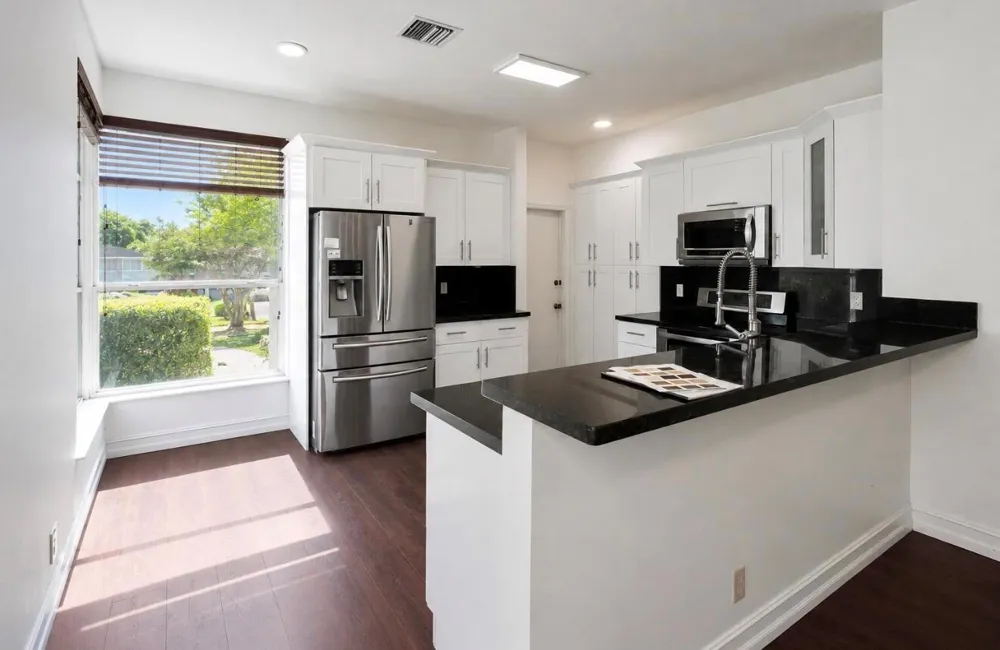 172 HARBOR LAKE CIRCLE 