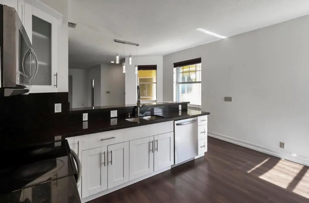 172 HARBOR LAKE CIRCLE 