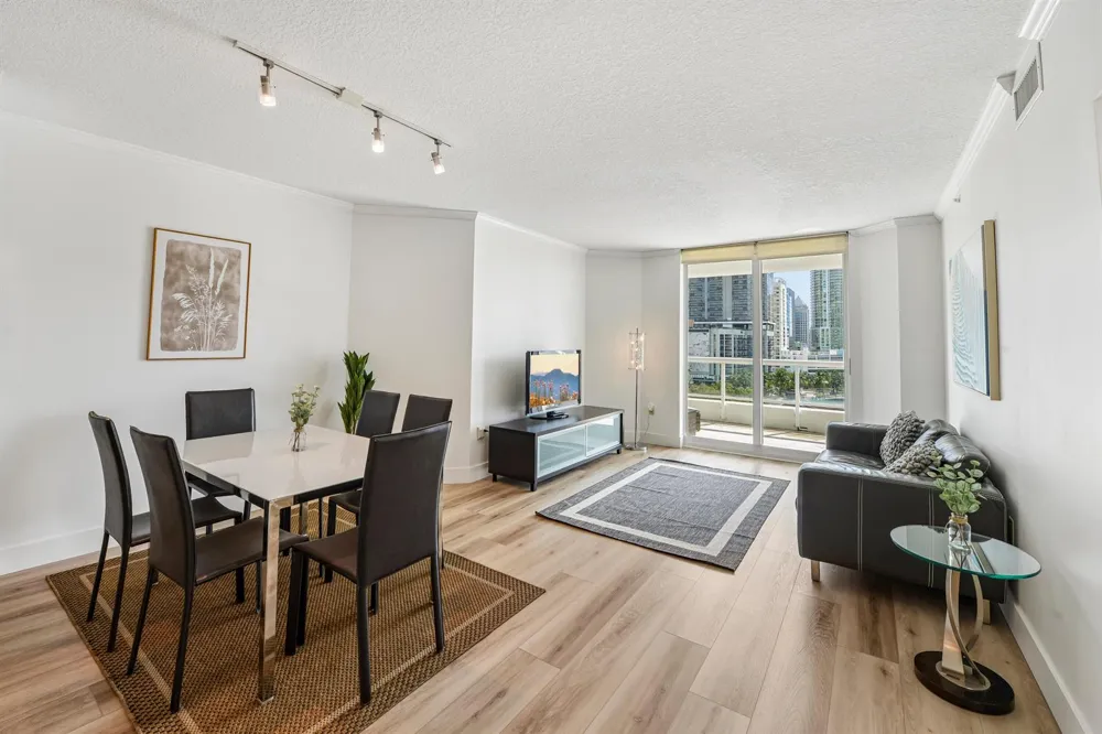 401 SW 4TH AVENUE #1003 Fort Lauderdale, FL 33315
