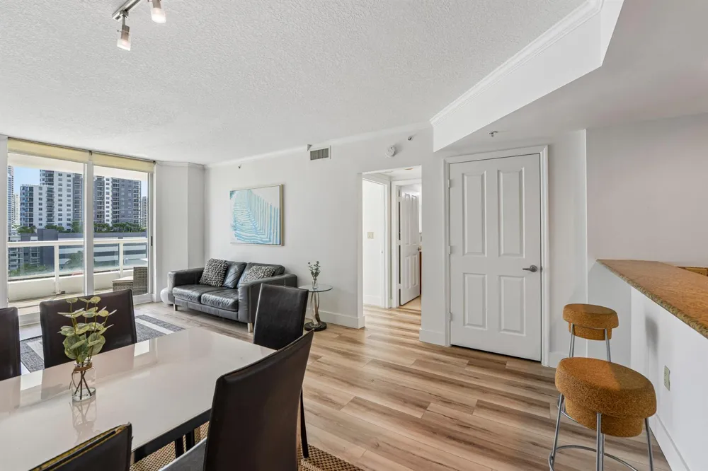 401 SW 4TH AVENUE #1003 Fort Lauderdale, FL 33315