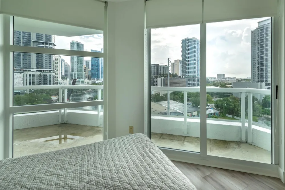 401 SW 4TH AVENUE #1003 Fort Lauderdale, FL 33315