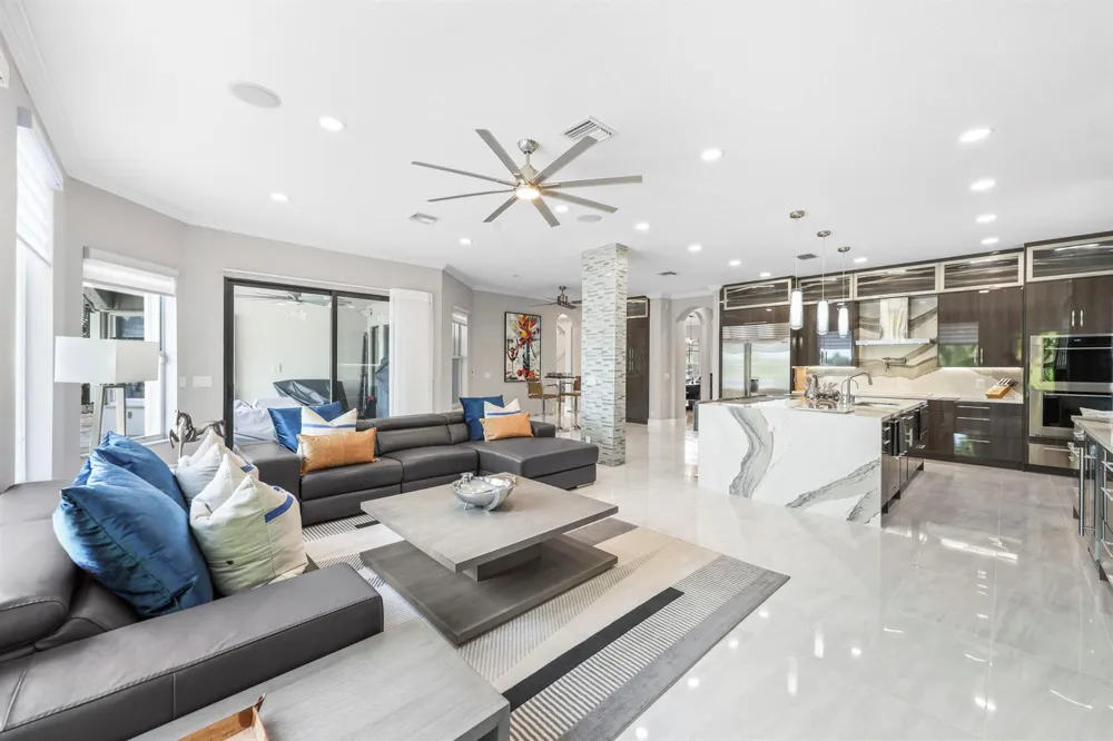 10980 NW 69th Place Parkland, FL 33076