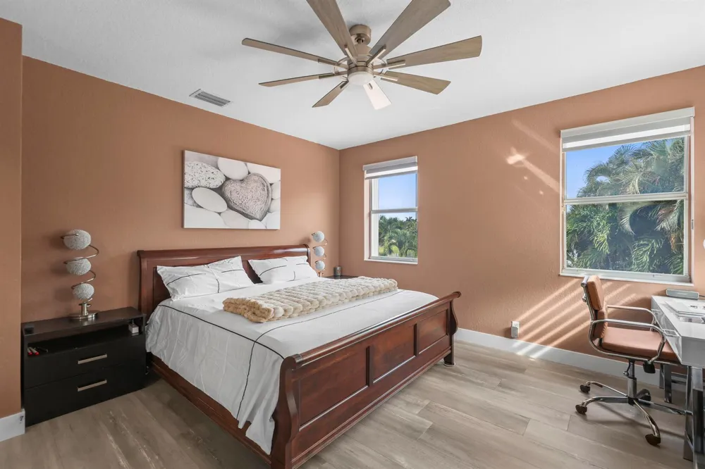 10980 NW 69th Place Parkland, FL 33076