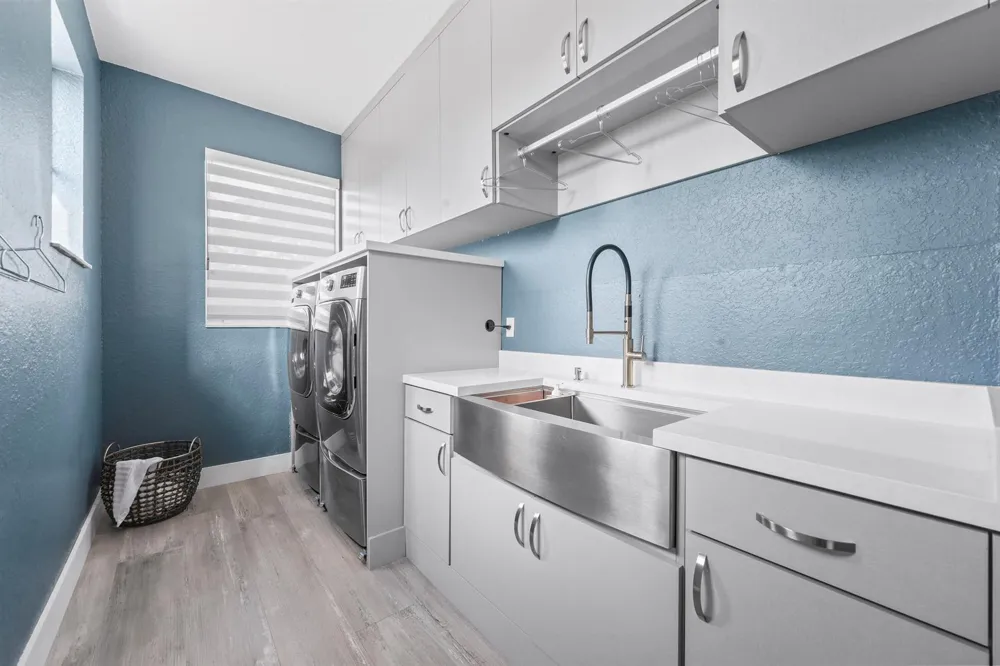 10980 NW 69th Place Parkland, FL 33076