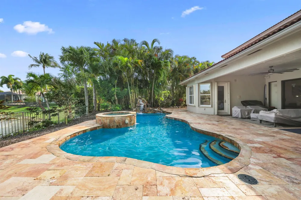 10980 NW 69th Place Parkland, FL 33076