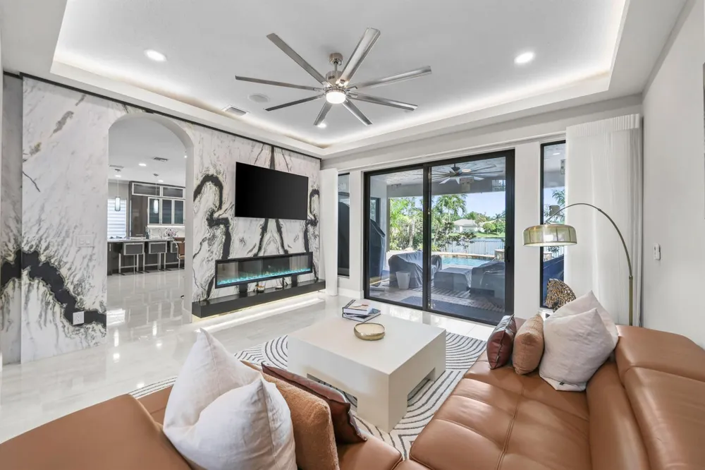 10980 NW 69th Place Parkland, FL 33076