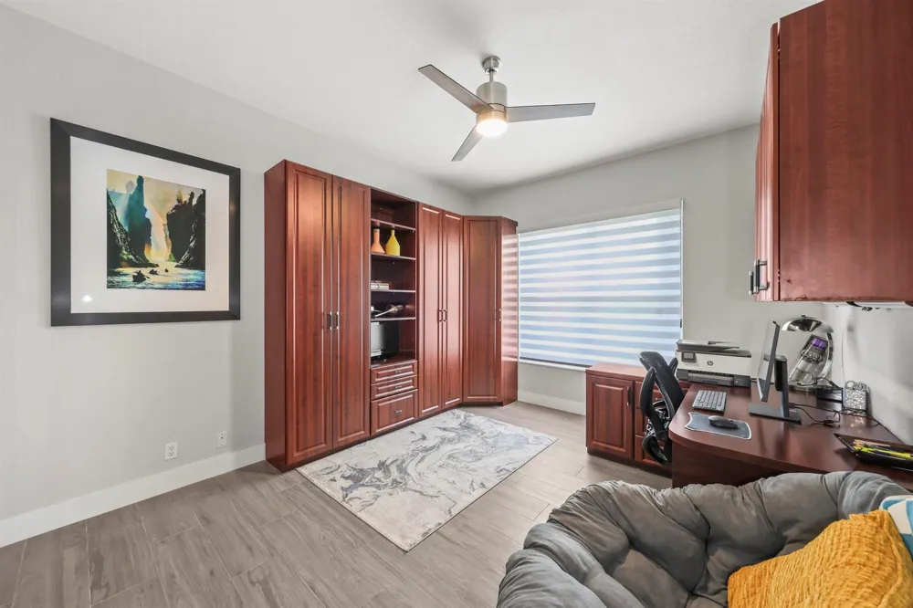 10980 NW 69th Place Parkland, FL 33076