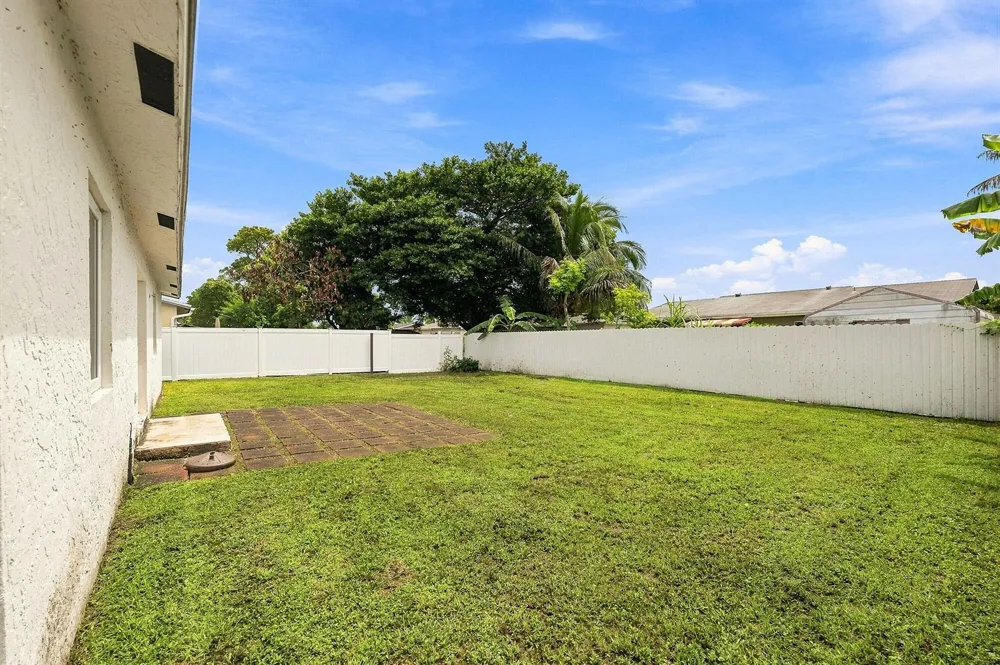 7804 SW 6th Court North Lauderdale, FL 33068