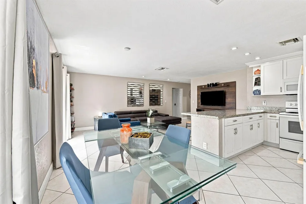 7804 SW 6th Court North Lauderdale, FL 33068