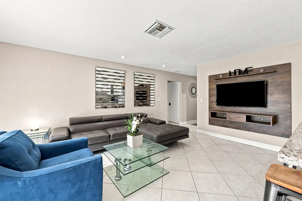 7804 SW 6th Court North Lauderdale, FL 33068