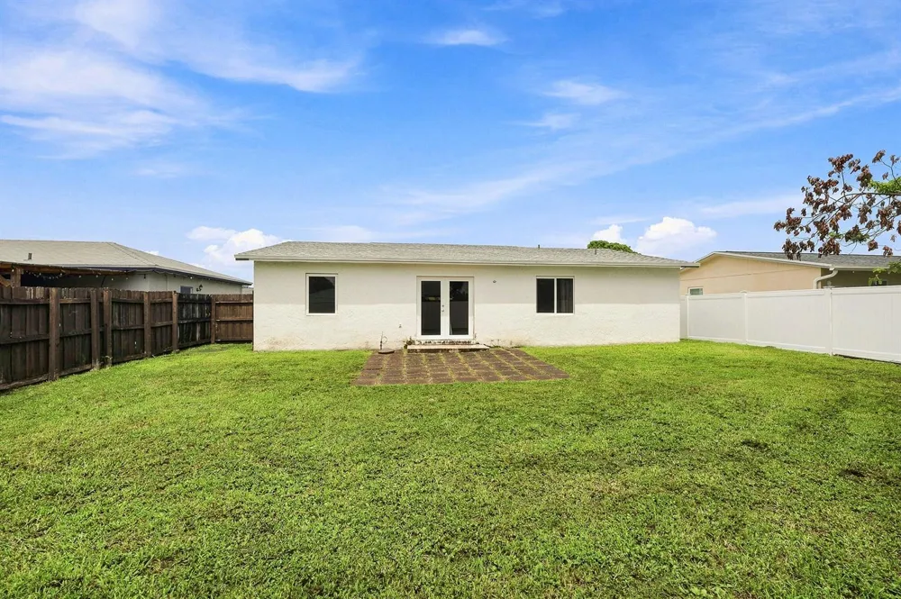 7804 SW 6th Court North Lauderdale, FL 33068