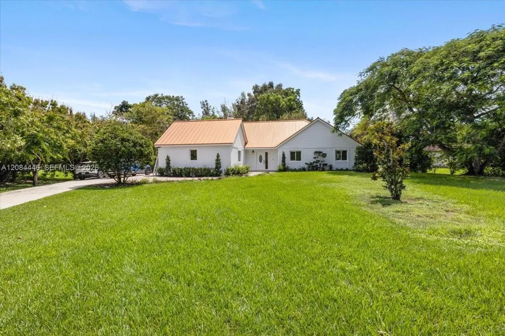 5600 SW 195 Terrace Southwest Ranches, FL 33332