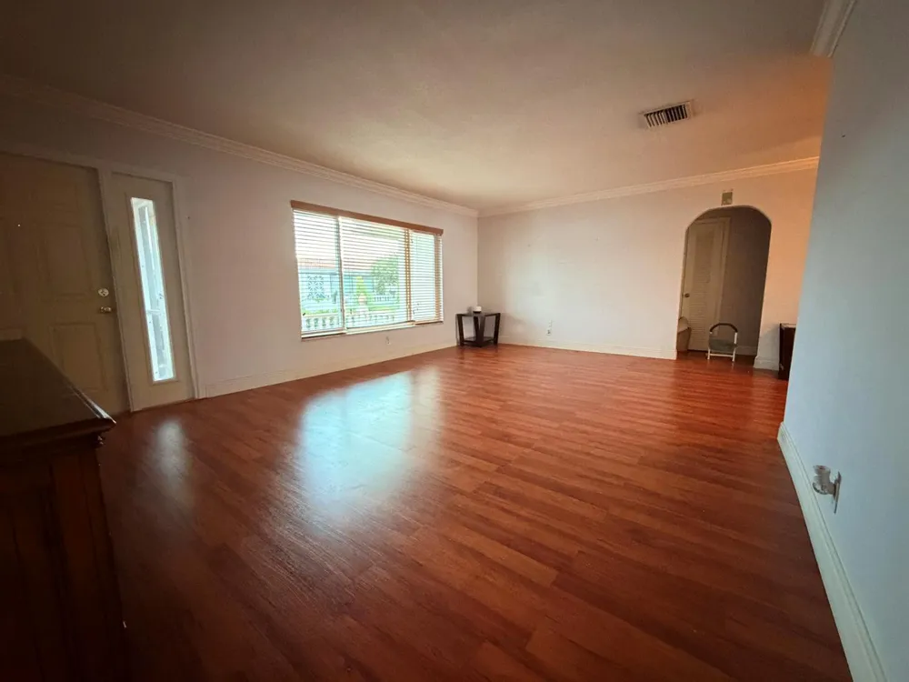 5806 NW 86TH TERRACE Tamarac, FL 33321