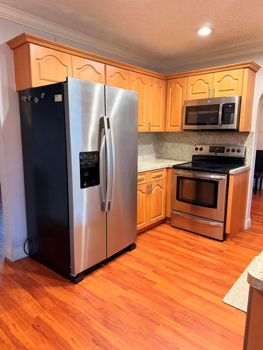 5806 NW 86TH TERRACE Tamarac, FL 33321
