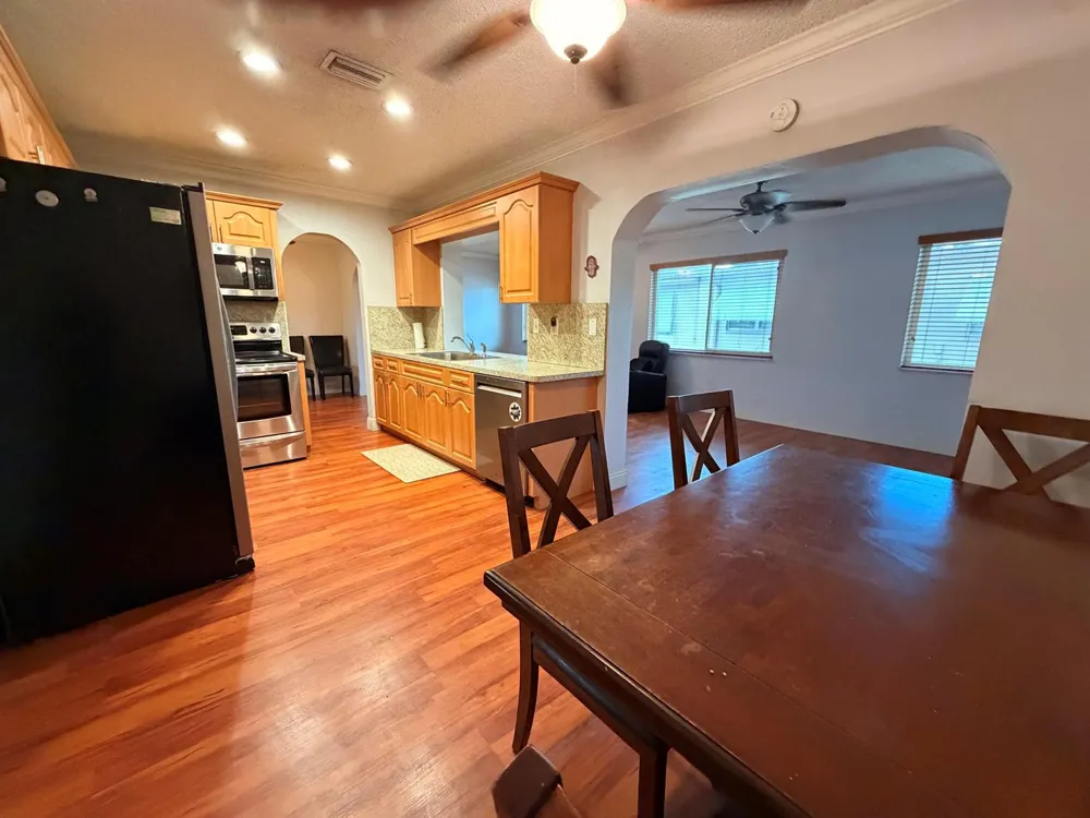 5806 NW 86TH TERRACE Tamarac, FL 33321