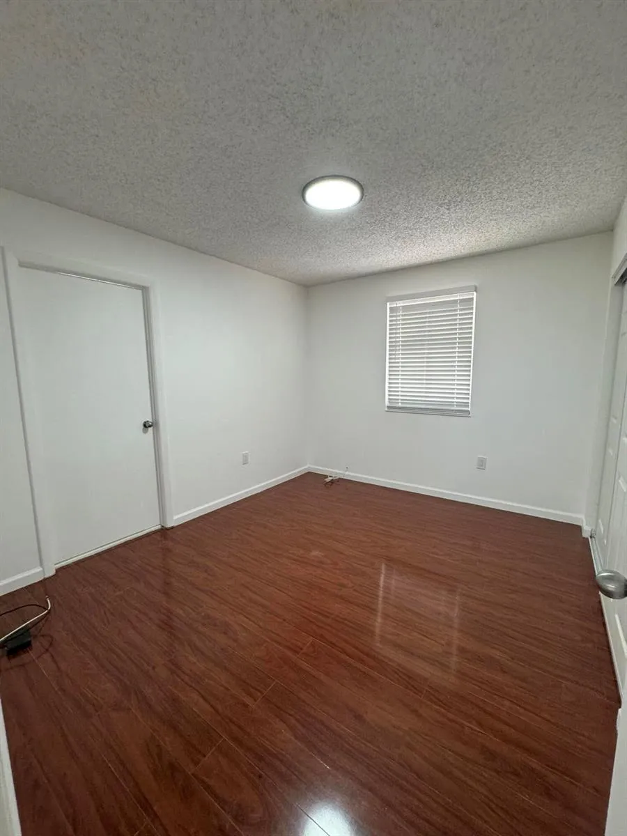 4421 SW 72nd Terrace Davie, FL 33314