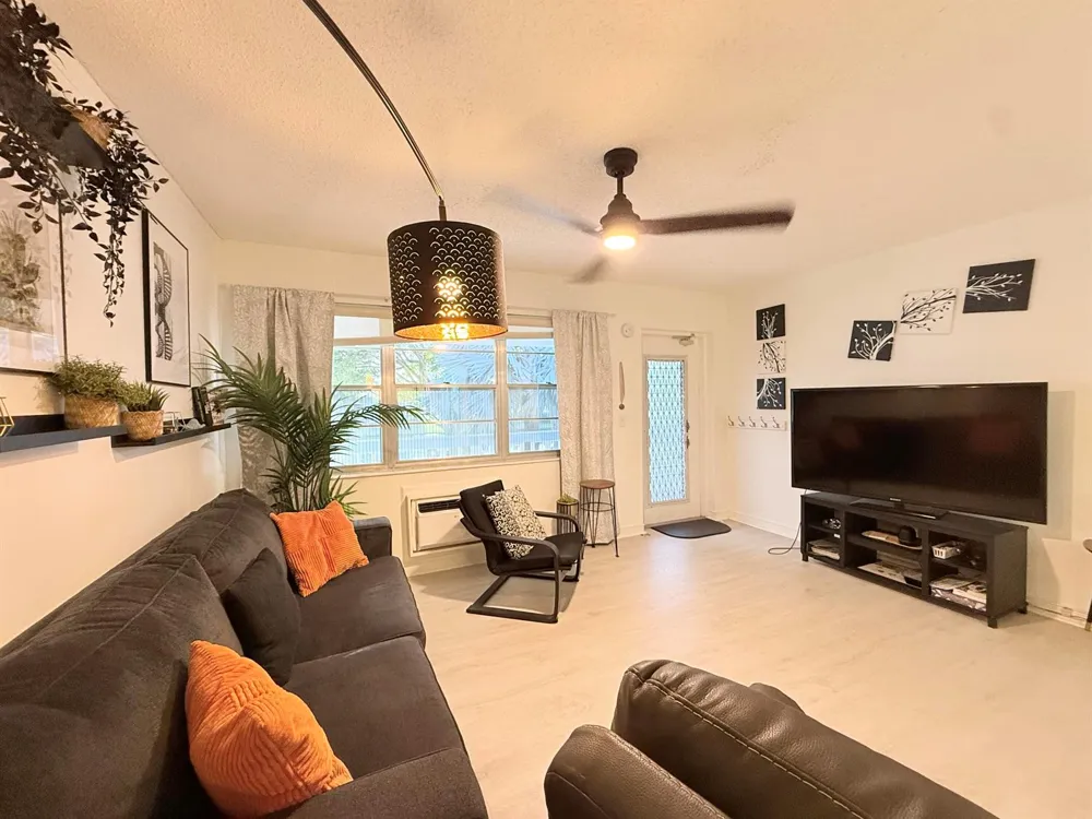 543 DURHAM S #543 Deerfield Beach, FL 33442