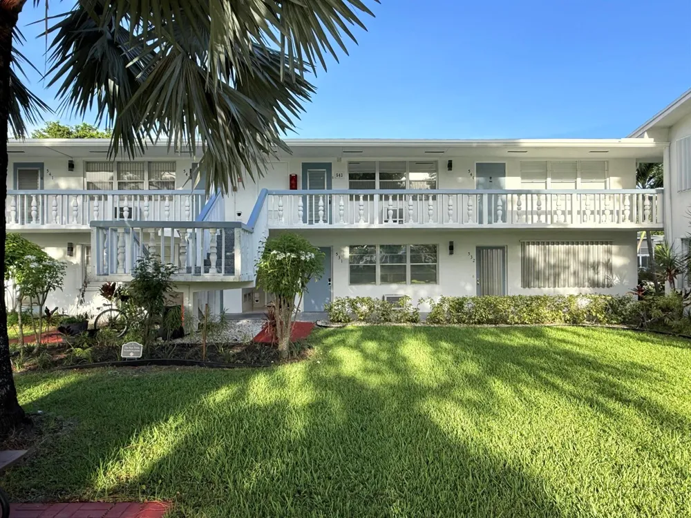 543 DURHAM S #543 Deerfield Beach, FL 33442