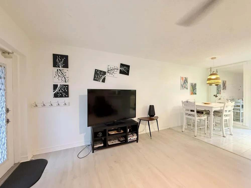 543 DURHAM S #543 Deerfield Beach, FL 33442